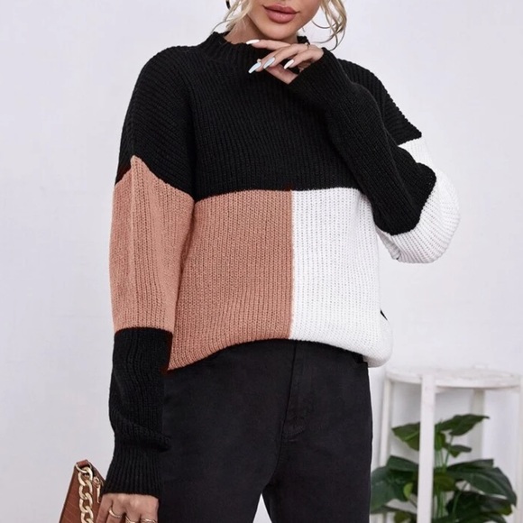 Beautiful woman sweater - Picture 5 of 7